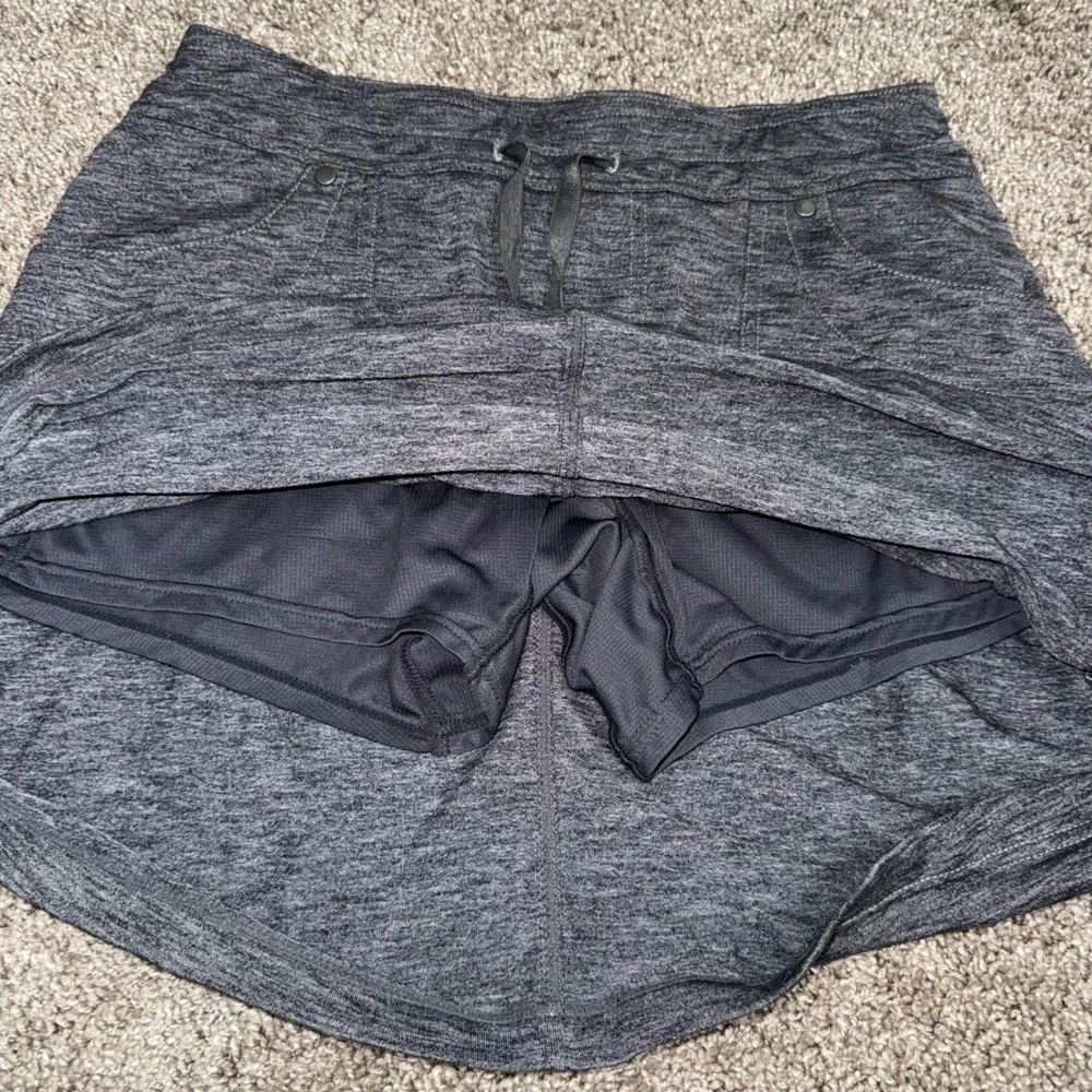 KUHL Mova Skort Women XS Gray Excellent Heathered Hiking Cargo Pocket